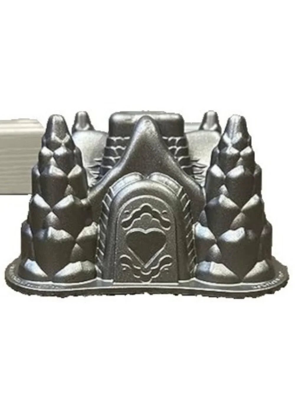 Nordic Ware FAIRYTALE COTTAGE Bundt Pan MADE IN USA 10 Cup Capacity 2003 RETIRED